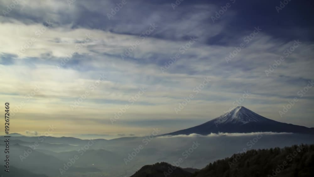 三つ峠から雲海に浮かぶ富士山Timelapse-DF