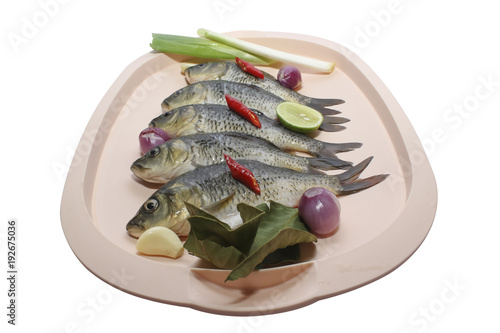 5 Raw Freshwater Fish In Classy Plate, With Garlic, Onion, Leek, Chili And Lime 2