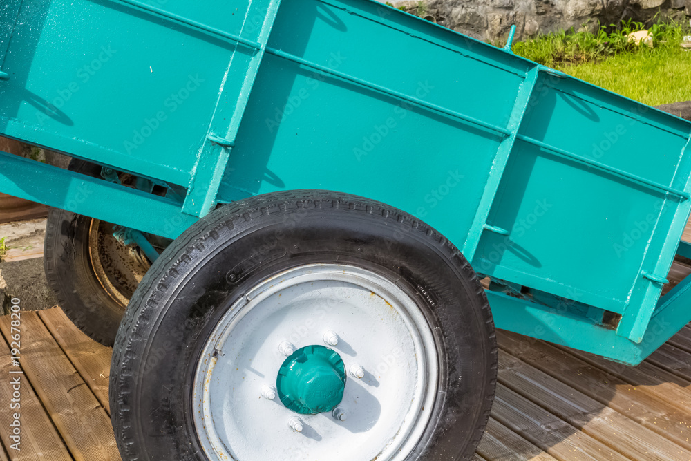 ancienne charrette à traction animale pour le transport des cannes à sucre  Photos | Adobe Stock