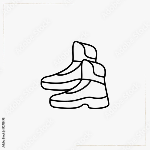 hunting shoes line icon
