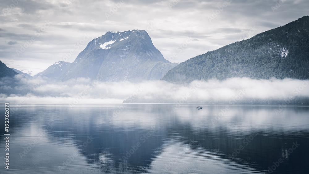 Boot im Nebel Boot im Nebel