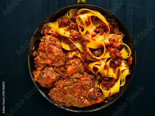 Bilde på lerret rustic italian oxtail ragu pappardelle pasta
