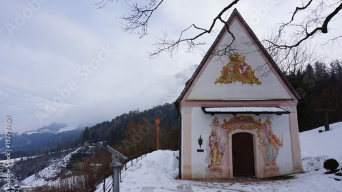 Schwaz Tirol Österreich - Burg Freundsberg im Winter mit Schnee