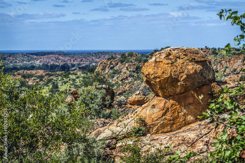 Boulder scenery in Mapungubwe National park, South Africa © PACO COMO