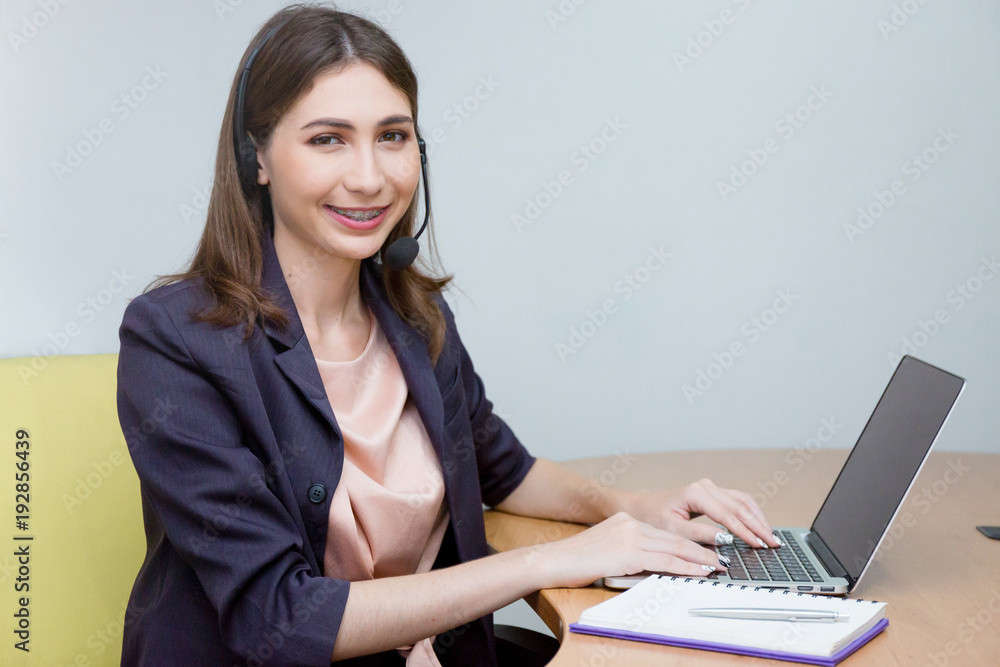 Operator use handsets and notebook for work. Operator use handsets and notebook for work.