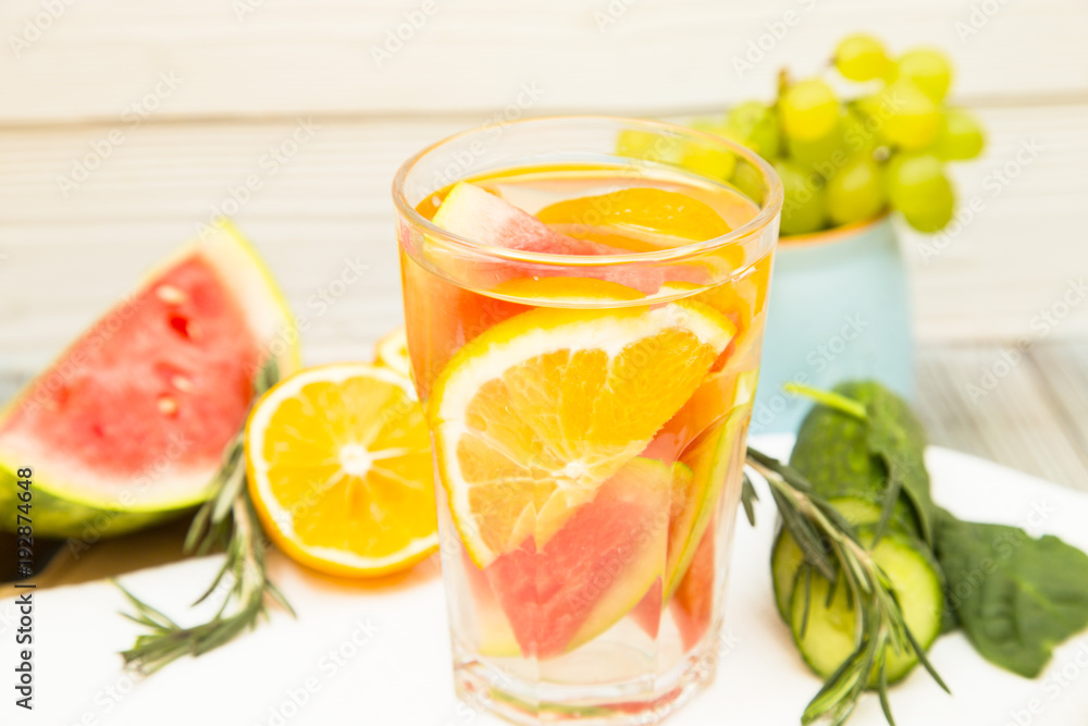 Fresh fruit and vegetable smoothie Fresh fruit and vegetable smoothie
