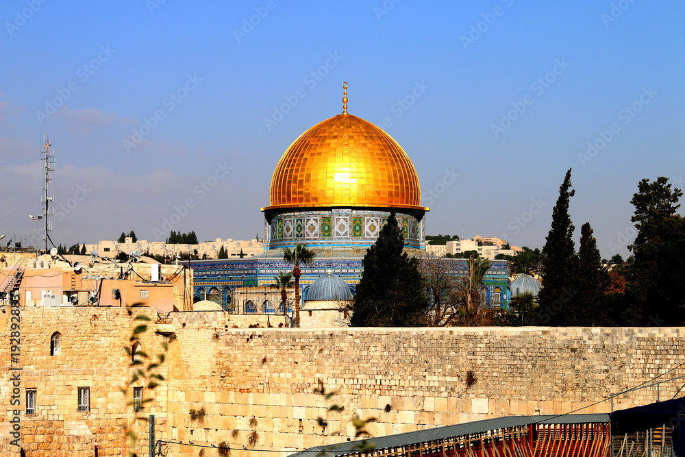 Jerusalem is an old city, a lobster dome, an Islam