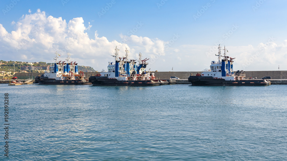 Tugs in the port of Milazzo