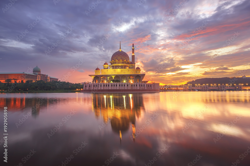 Putra Mosque and Perdana Putra in Putrajaya at the sunrise
