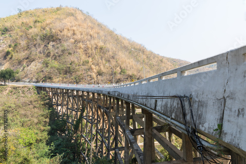 Concrete bridge