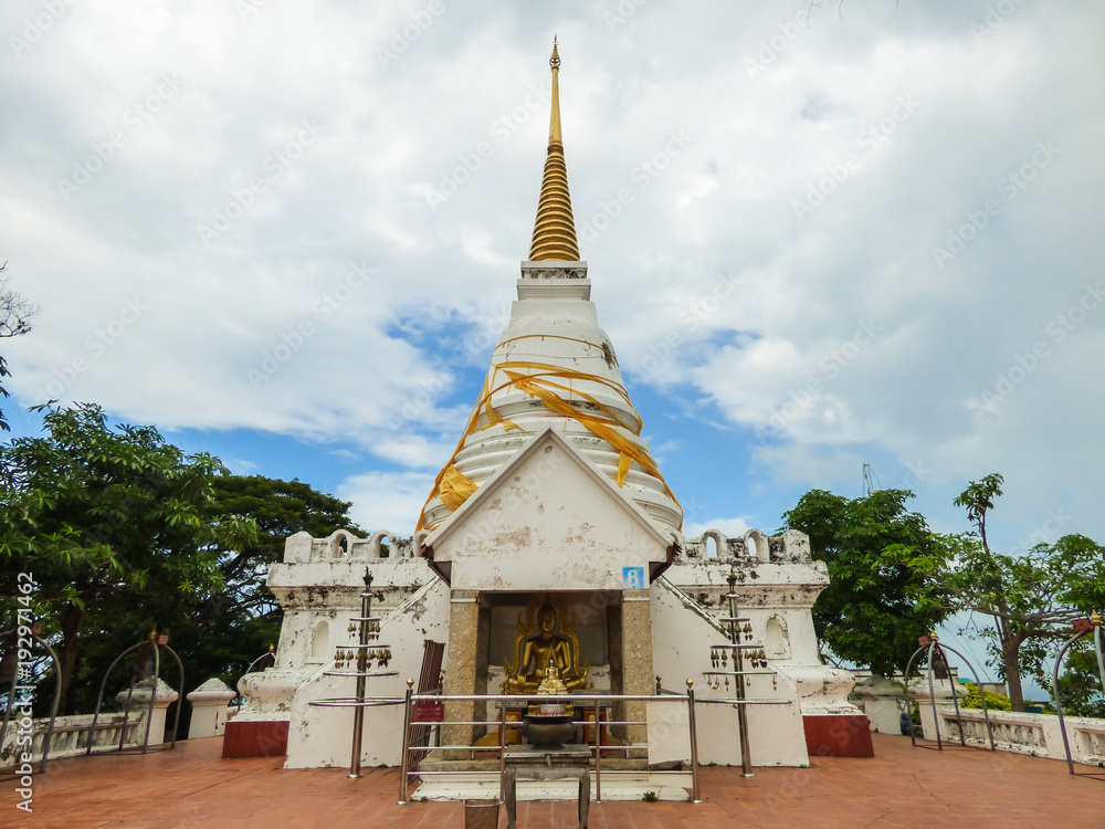 Fototapeta premium Khao Tang Kuan Pagoda at the top of Tangkuan Hill in Songkhla, Thailand