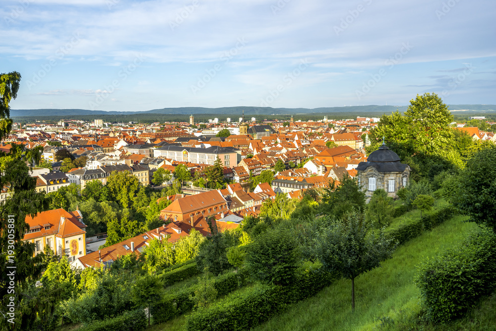 Blick über Bamberg vom Rosengarten, Michaelsberg 