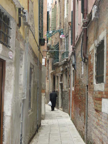 Walking home with my lunch © Roberts images