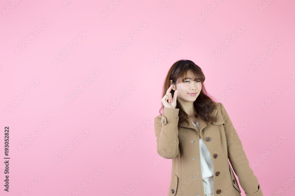 コート・女性(ピンクバック) コート・女性(ピンクバック)