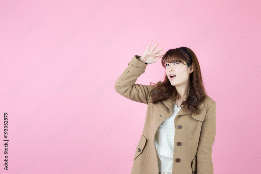 コート・女性(ピンクバック) コート・女性(ピンクバック)