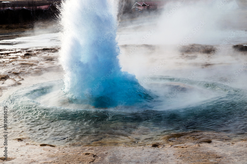 Outbreak of Icelands geyser Strokkur