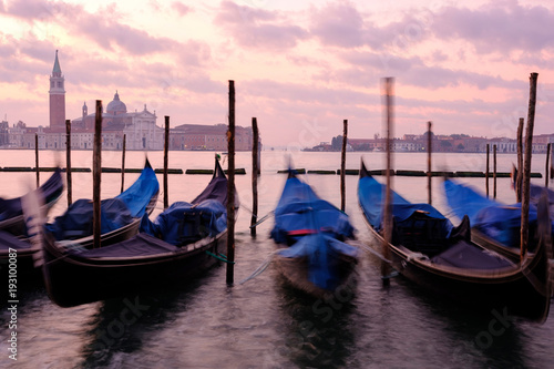 Venice gondola city view at sunrise © Nickolay Khoroshkov