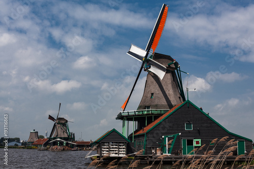  Windmühlen