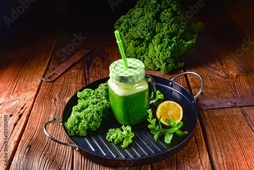 kale smoothie photo