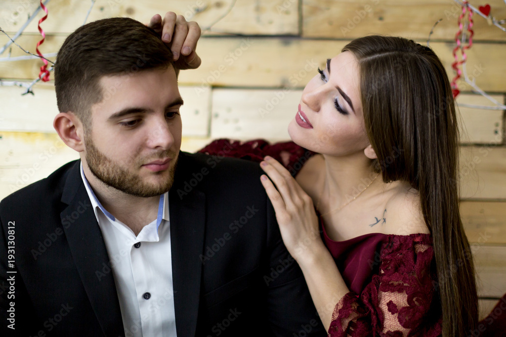 Naklejka premium Young couple in love