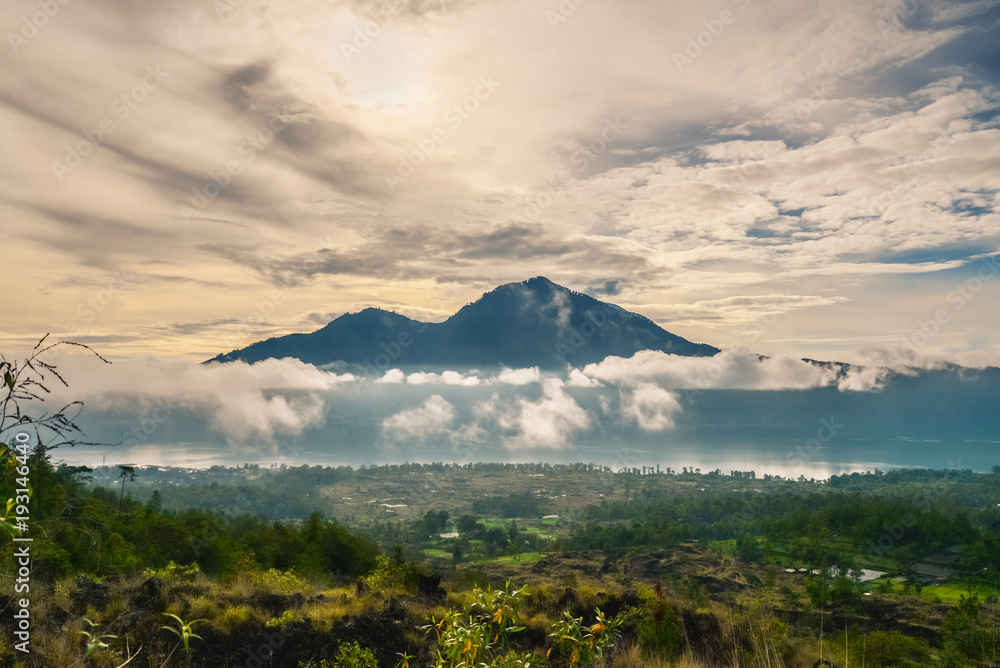 Naklejka premium Beautiful view on mountians at sunrise on Bali