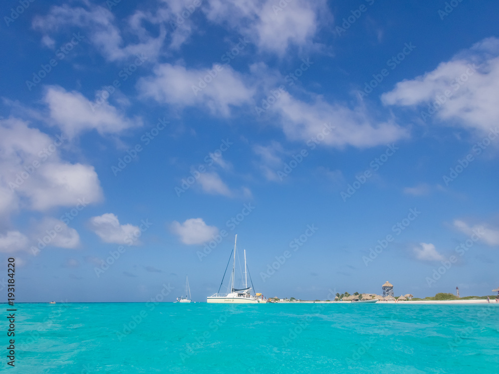 Obraz premium The beautiful Klein Curacao deserted island Curacao Views