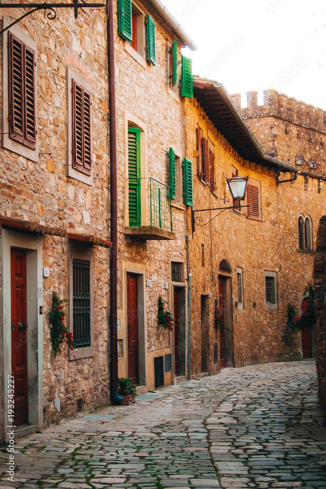 Cute village streets in San Gimignano - Italy.