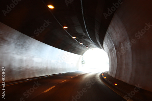 Obraz na płótnie tunnel in Alps Austria w salonie