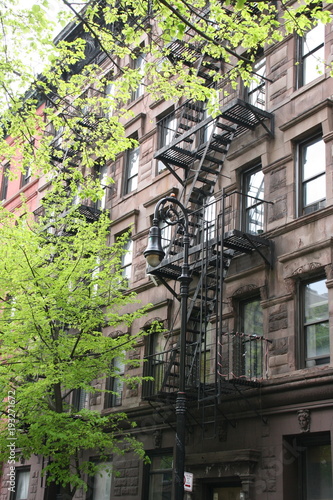 Wallpaper Mural Façade d'immeuble new-yorkais Torontodigital.ca