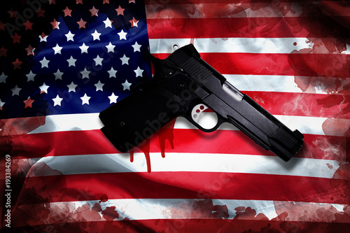 Billede på lærred handgun with blood stain on American flag