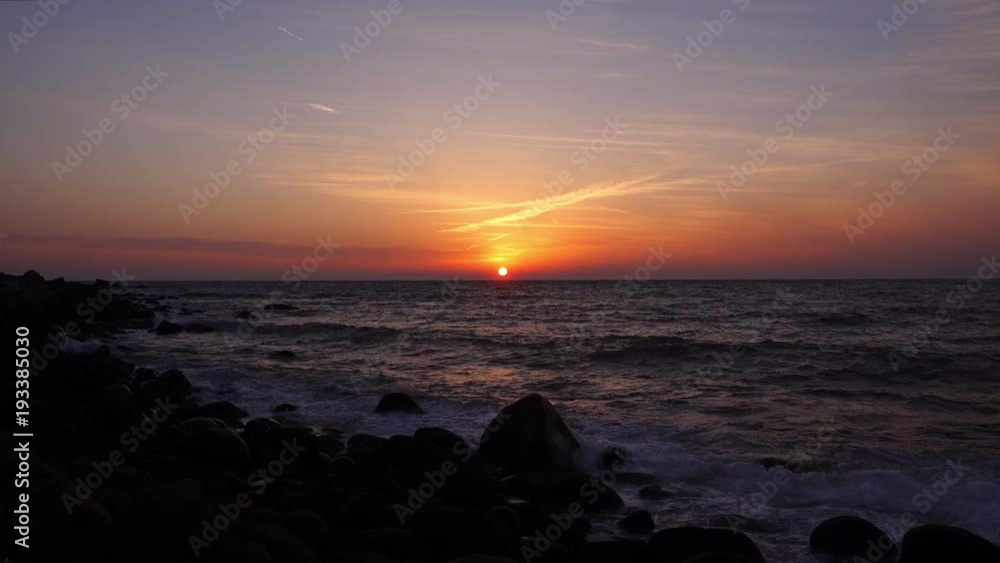 Sunset over the Pacific Ocean Sunset over the Pacific Ocean