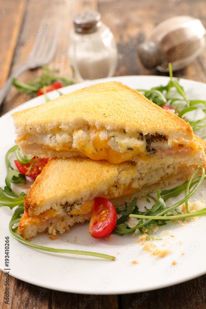 toast with ham and cheddar toast with ham and cheddar