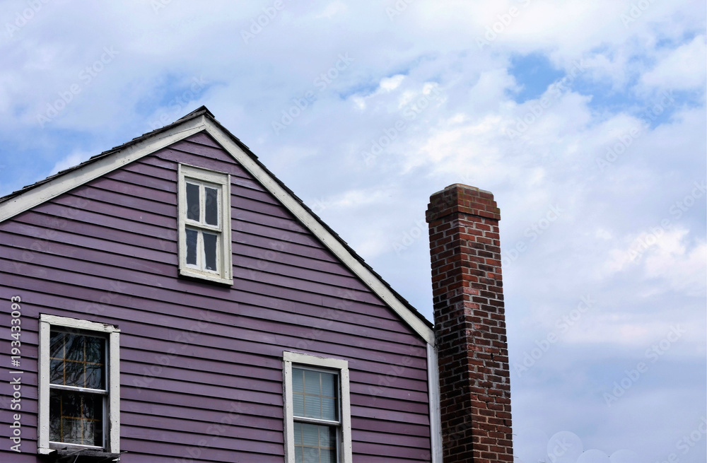 Obraz premium Roof top of old wooden Victorian house