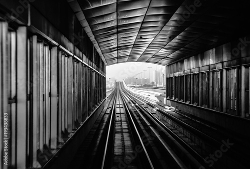 Fototapeta Naklejka Na Ścianę i Meble -  subway tracks in the united arab emirates