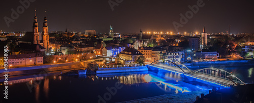 Miasto Opole nocą  © rafalslowikowski.pl