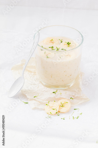 Pear banana drink petals cress