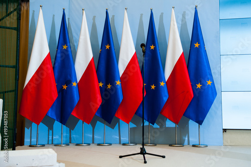 flagi Polski Unii Europejskiej