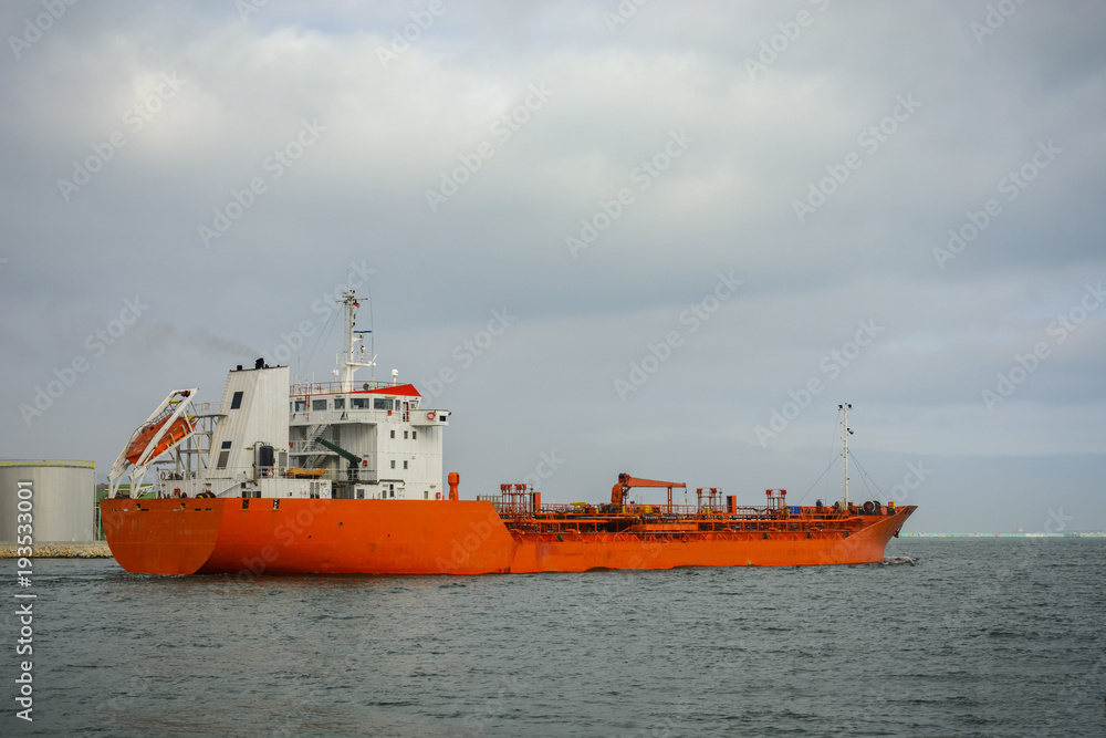 little tanker little tanker