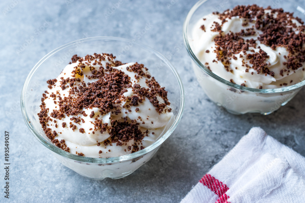 Mole Pudding with Chocolate Biscuit, Banana and Whipped Cream. Mole Pudding with Chocolate Biscuit, Banana and Whipped Cream.