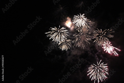 Monotone Firework