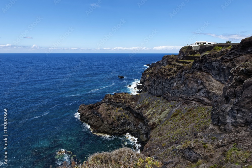 teneriffa-mirador-de-el-guincho-bei-garachico-stock-photo-adobe-stock