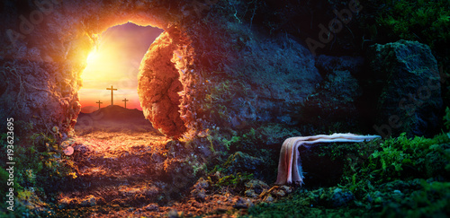 Fotótapéta Crucifixion At Sunrise - Empty Tomb With Shroud - Resurrection Of Jesus Christ