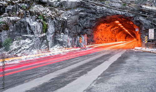 Εκτύπωση καμβά tunnel view