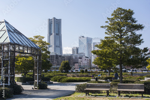 Stadtpanorama von Yokohama in Japan. © kgdad
