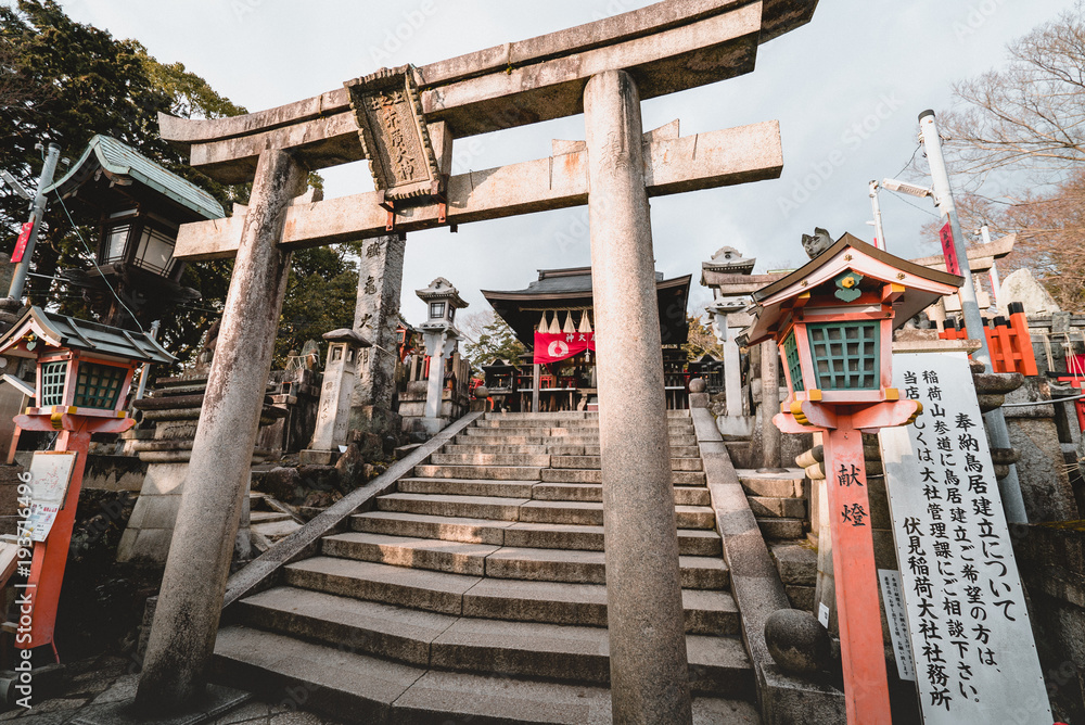 Fushimi Inari Shrine, shrine, Torii