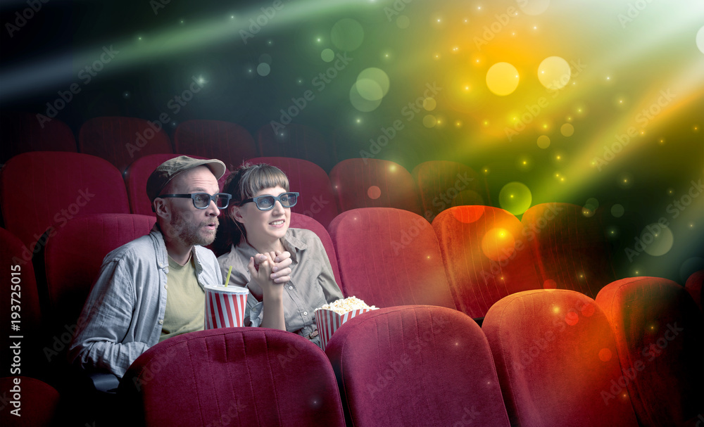 Naklejka premium Couple watching something miraculous