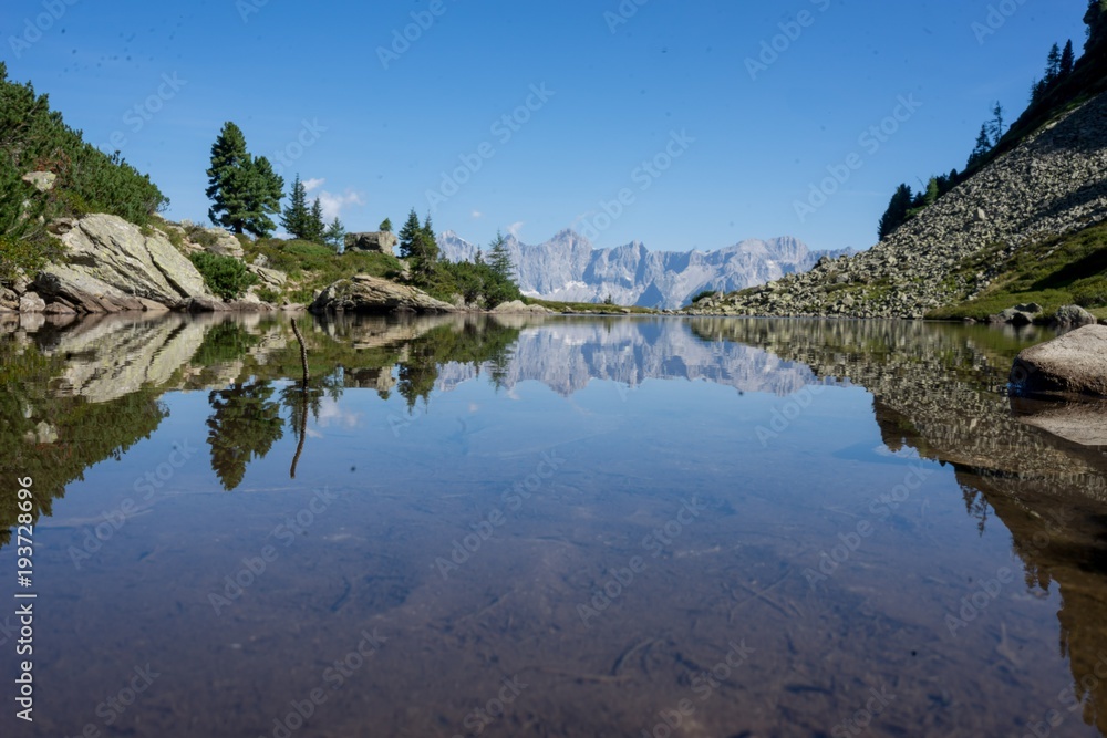 Dachsteinspiegelung Dachstein Österreich Alpen