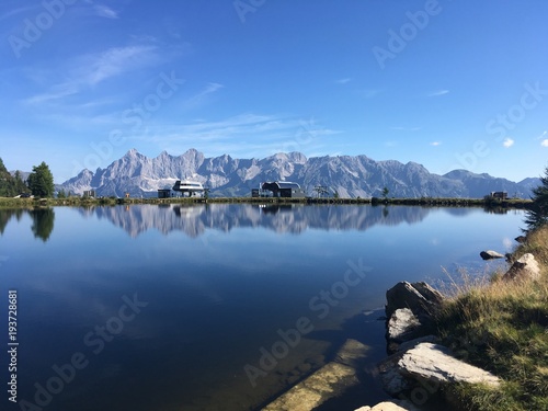 Dachsteinspiegelung Dachstein Österreich Alpen