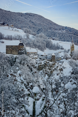 Schnee in Gufidaun photo