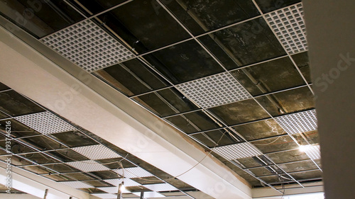 Canvastavla Unfinished apartment interior
